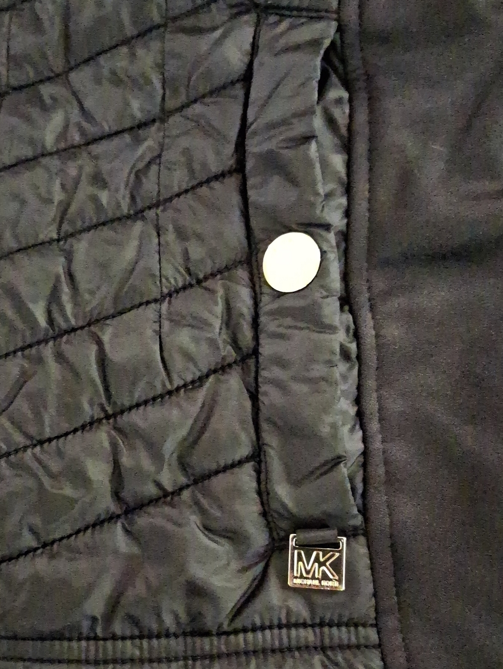 Michael Kors Black Quilted Sleeveless Puffer Vest - Picture 4 of 15